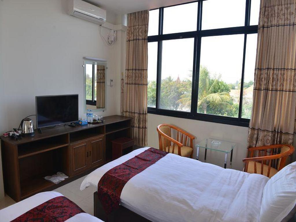 Hotel Myitkyinā Zimmer foto